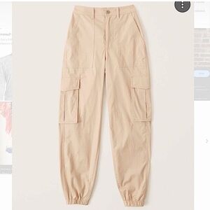 🍑Levis Pink Cargo Jean Joggers size 26